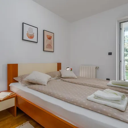 Apartment Mima *